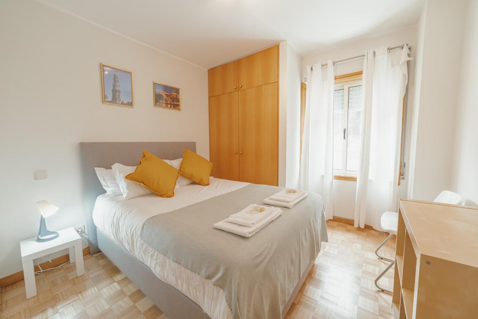Downtown Trindade Apartment With Terrace By Vacationy Porto Bagian luar foto